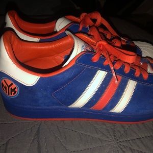 Adidas New York Knicks!! Shell Toes